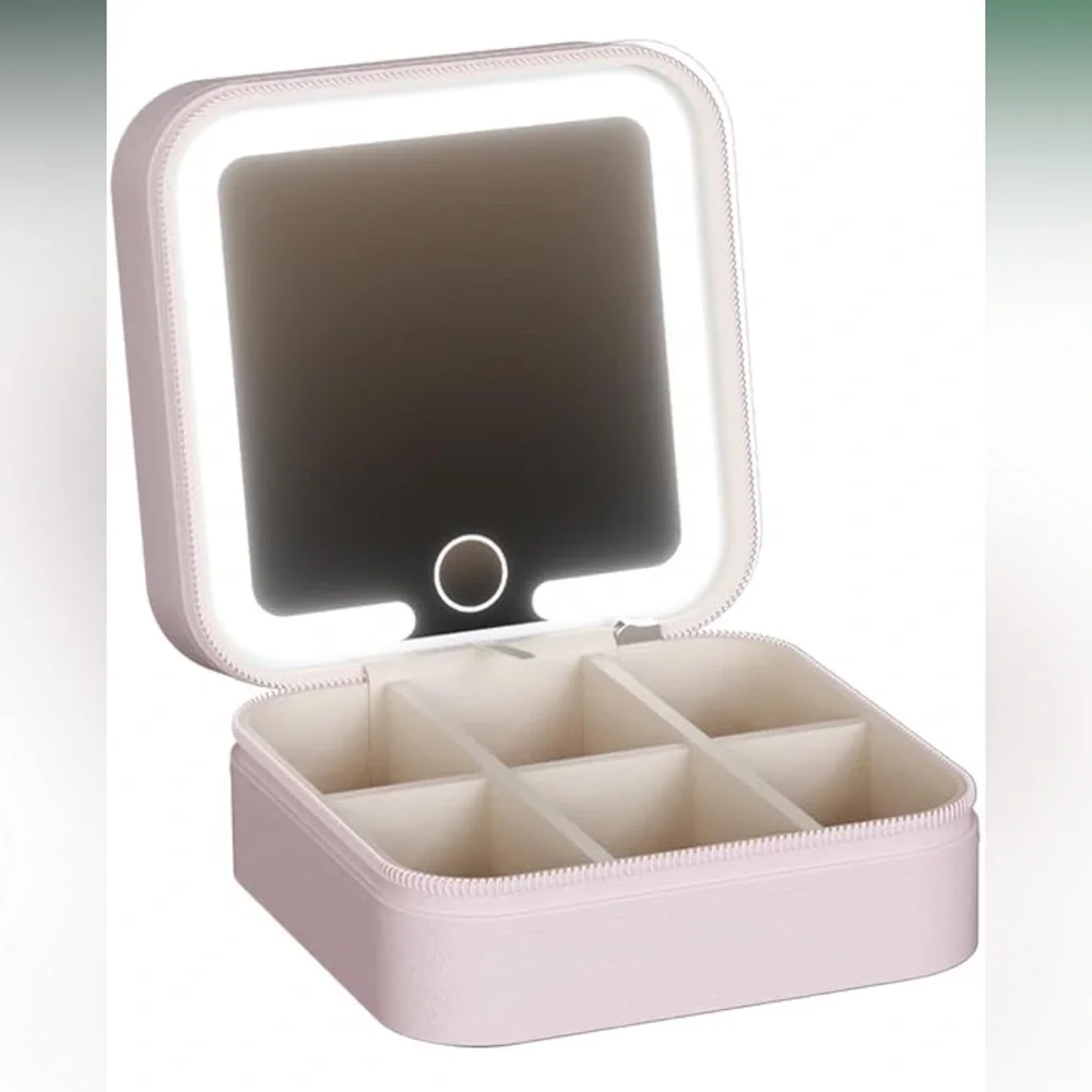Led mirror/travel jewelry Organizer